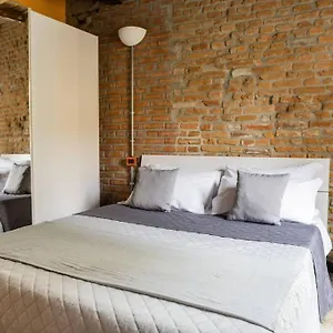 Canonica Brick Appartamento Milano