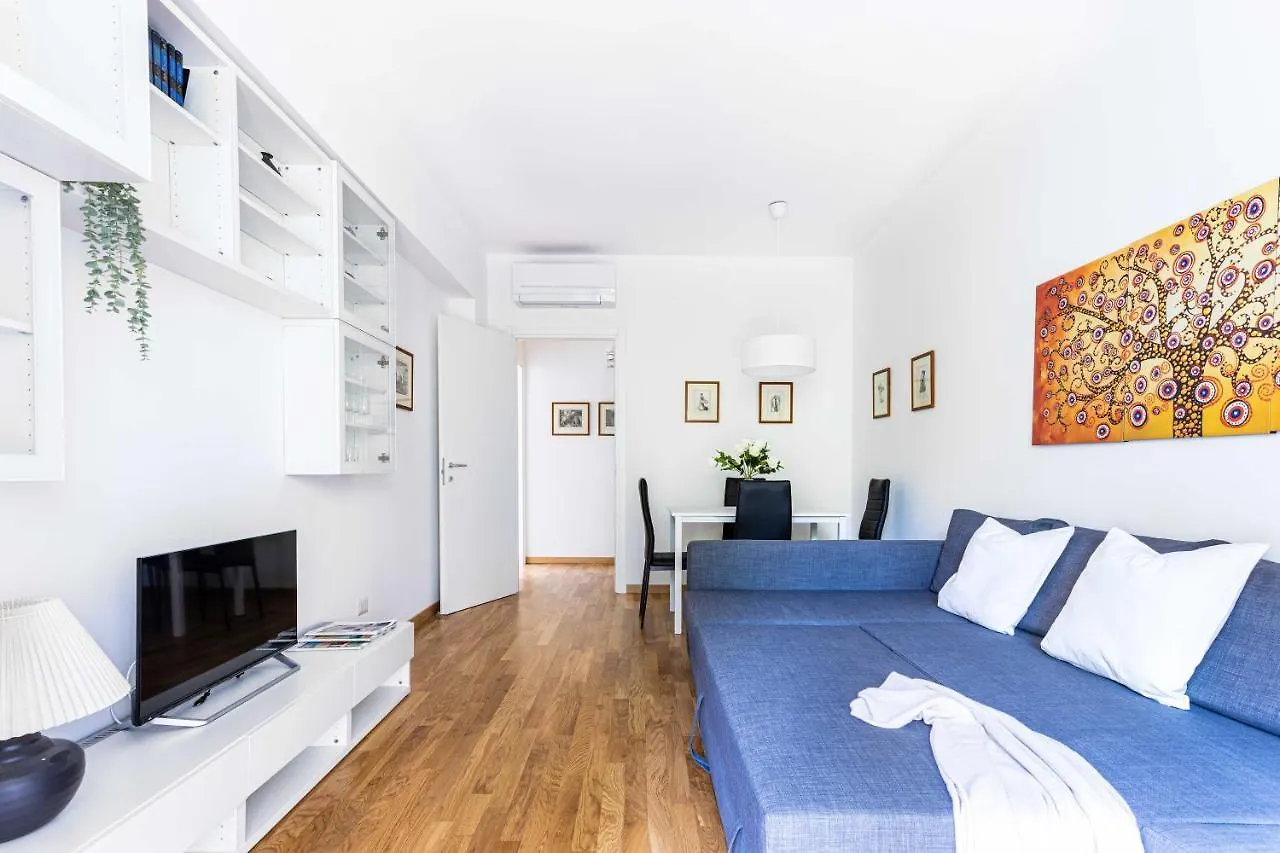 Appartamento Joivy Adorable Flat With Balcony Milano Italia