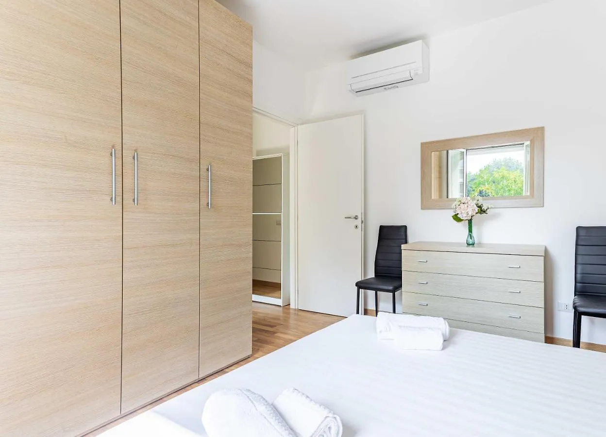 Appartamento Joivy Adorable Flat With Balcony Milano