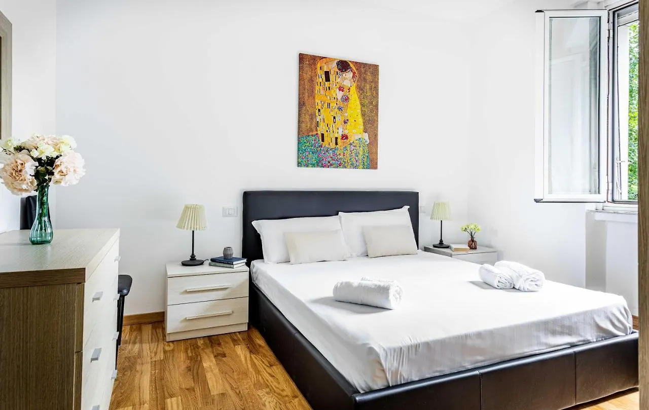 Appartamento Joivy Adorable Flat With Balcony Milano